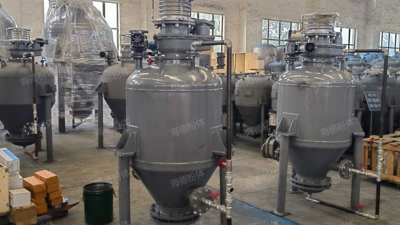 Upward type silo pneumatic conveying pump