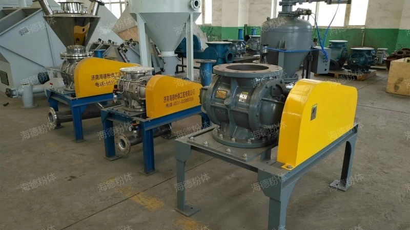 Vacuum star unloader