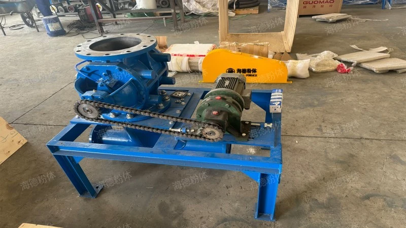 Through rotary discharger